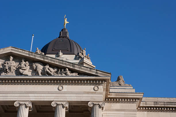 Manitoba legislative building showing the Golden Boy